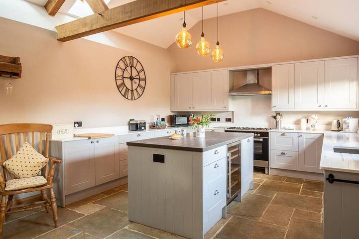 Ferienhaus für 8 Personen, mit Garten und Whirlpool, mit Haustier in The Cotswolds
