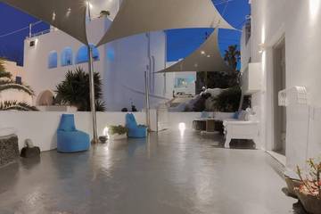 Apartment for 2 People in Firostefani, Thera, Photo 3