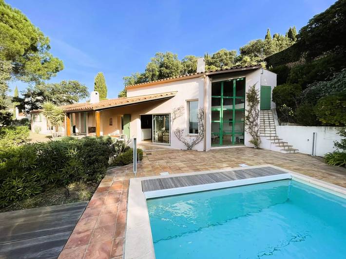 Villa für 8 Personen, Meerblick und Schwimmbad auf der Domaine de Valcros in La Londe-Les Maures in La Londe-les-Maures, Mittelmeerküste (Frankreich)