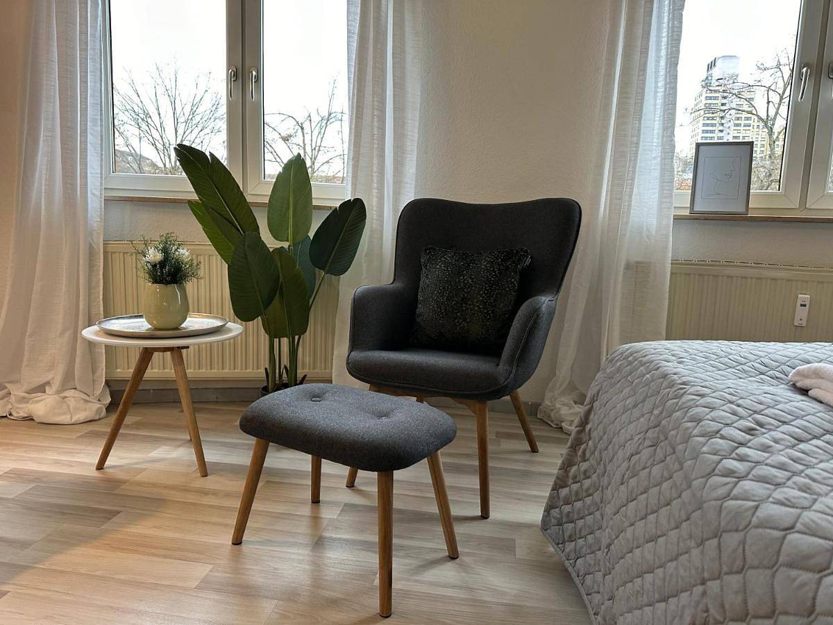 Appartement entier, One-Bedroom Apartment in Ludwigsbourg, Arrondissement de Ludwigsbourg