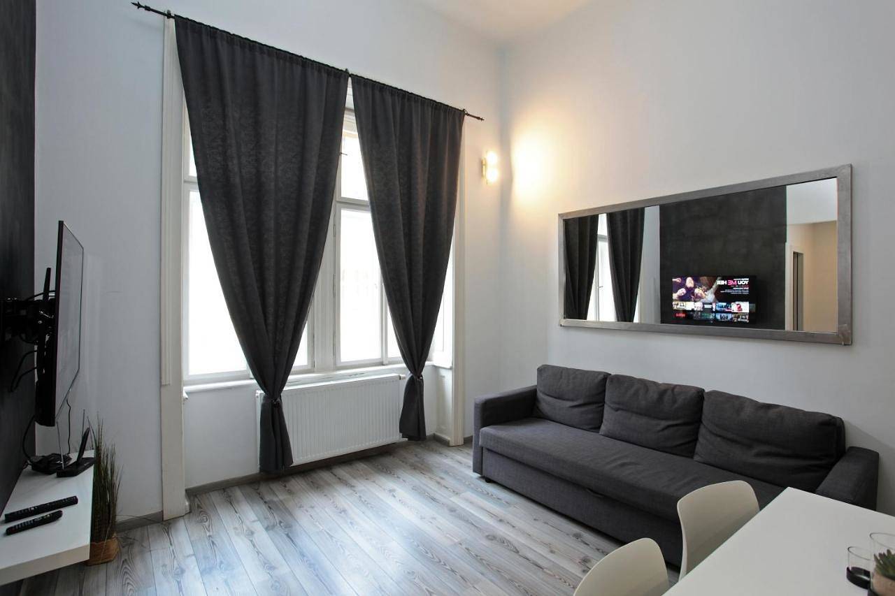 Geheel appartement, Apartment House - The Modern Flat in Nové Město (Praha), Praag