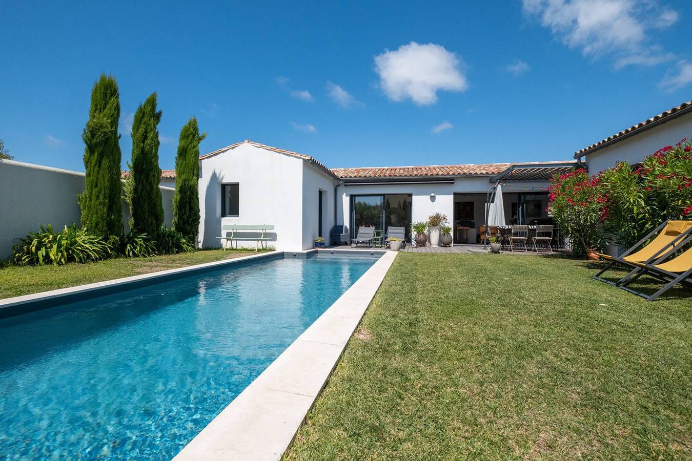 Apartamento vacacional entero, Brand new family villa with heated pool  in La Couarde-sur-Mer, Isla de Ré