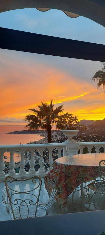 Maison d’hôte pour 2 personnes, avec vue et jardin