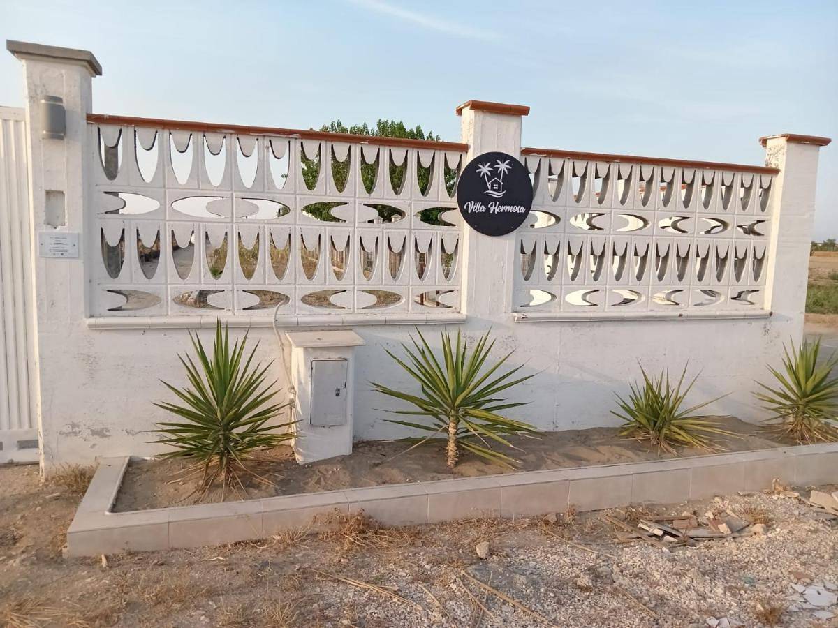 Villa Hermosa Beach in Trinitapoli, Barletta-Andria-Trani