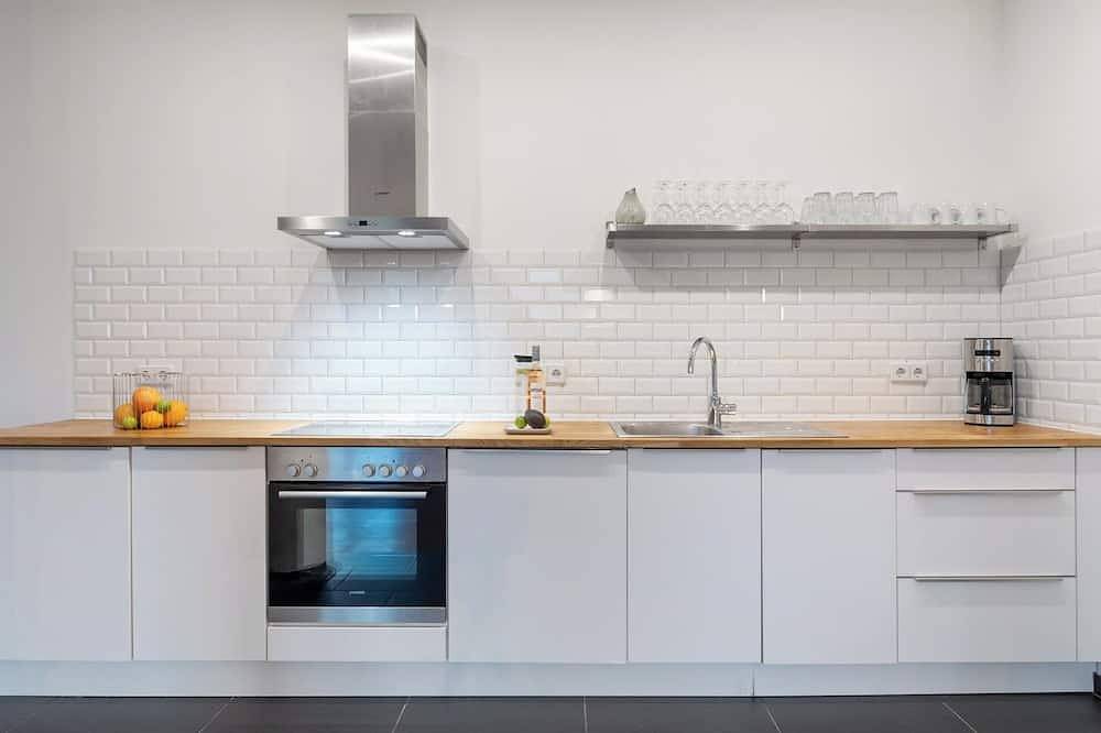 Ganze Wohnung, 140Qm & 5 Zimmer - Design Apartment by Bensimon in Moabit Berlin, Berlin