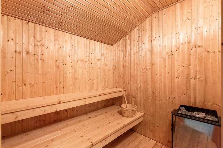 Ferienhaus für 8 Personen, mit Whirlpool und Terrasse sowie Sauna in Marielyst - 3