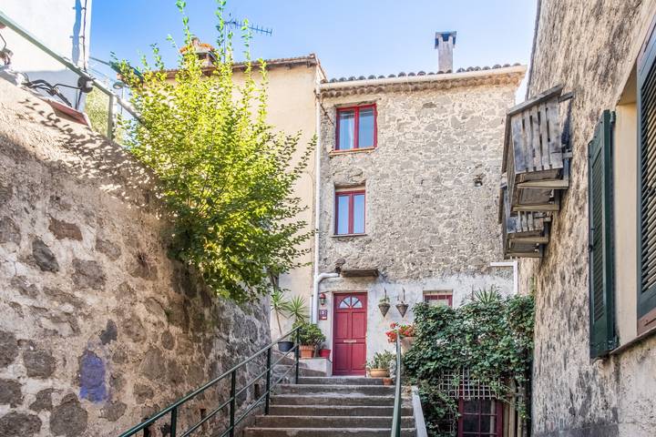 Maison de vacances 'La Maison De Caroline' avec terrasse privée, Wi-Fi et climatisation in Villeneuve-Loubet, Côte méditerranéenne (France)