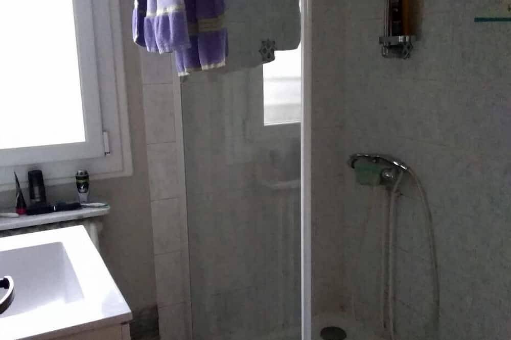 Entire apartment, Apartment 1 * \"The House of the Artist\" in Coulounieix-Chamiers, Périgord Blanc
