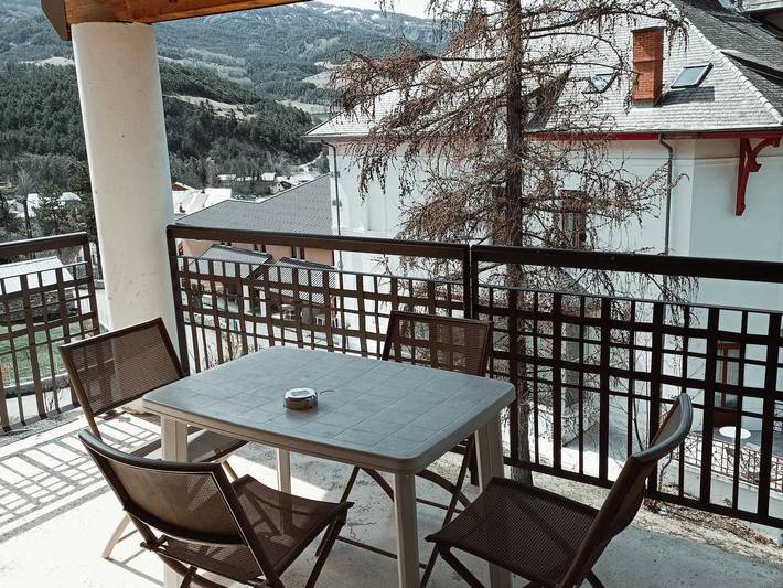 Studio pour 4 personnes, avec balcon et piscine - 1