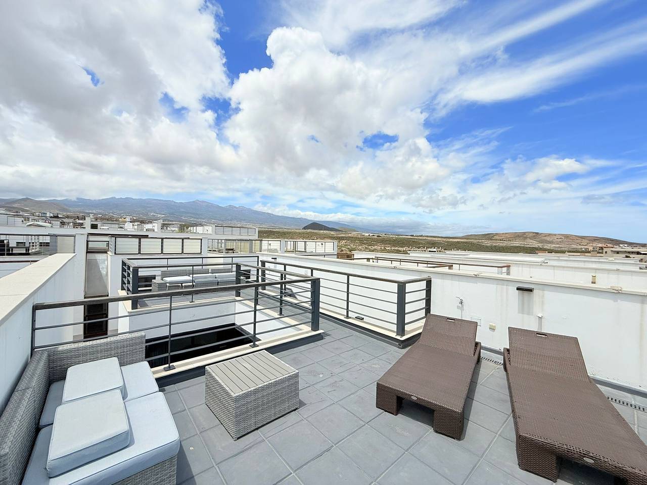 Maison de vacances 'Medano' avec vue sur la mer, terrasse privée et Wi-Fi in El Medano, Granadilla de Abona