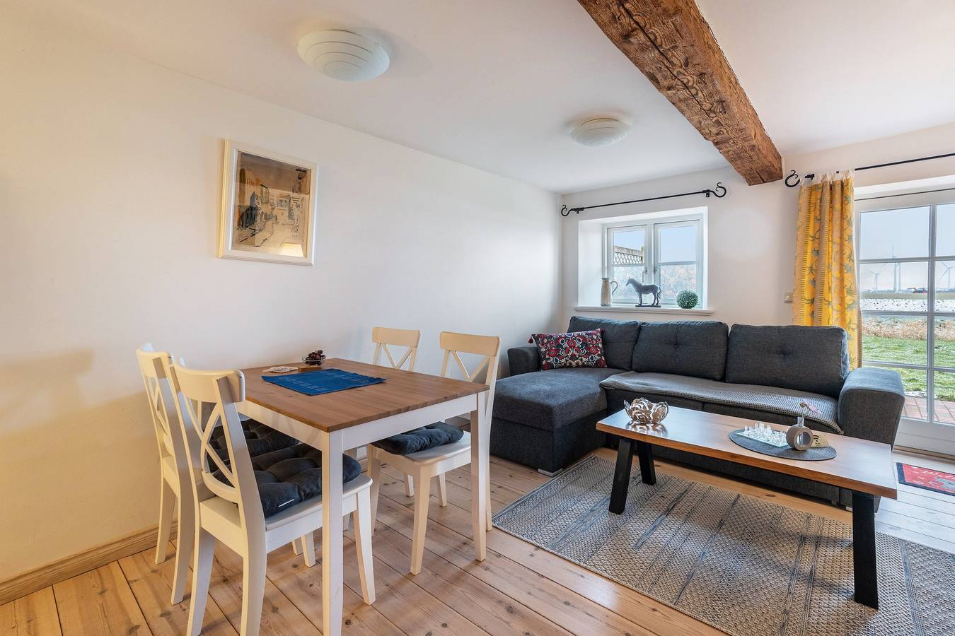 Ganze Wohnung, Ferienwohnung 'Am Halbmond 3' mit privater Terrasse, privatem Garten und Wi-Fi in Hellschen-Heringsand-Unterschaar, Nordseeküste