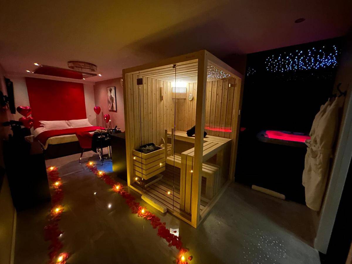 Elégance & Spa - chambre d'hôtes avec sauna et jacuzzi privatif in Mont Blanc, Costa mediterránea (Francia)