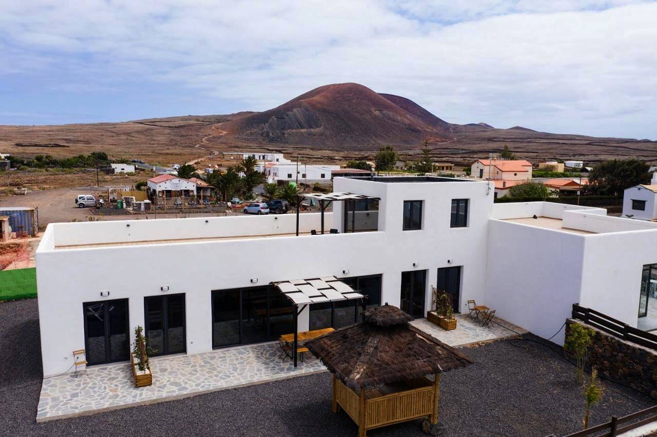 Bed and Breakfast for 2 people with garden in Lajares, La Oliva