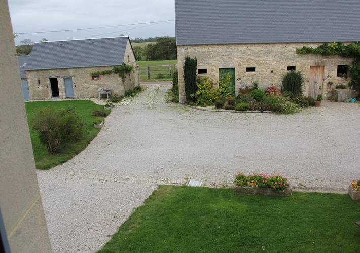 Chambre d’hôte pour 2 personnes, avec vue ainsi que terrasse et jardin à Grandcamp-Maisy - 2