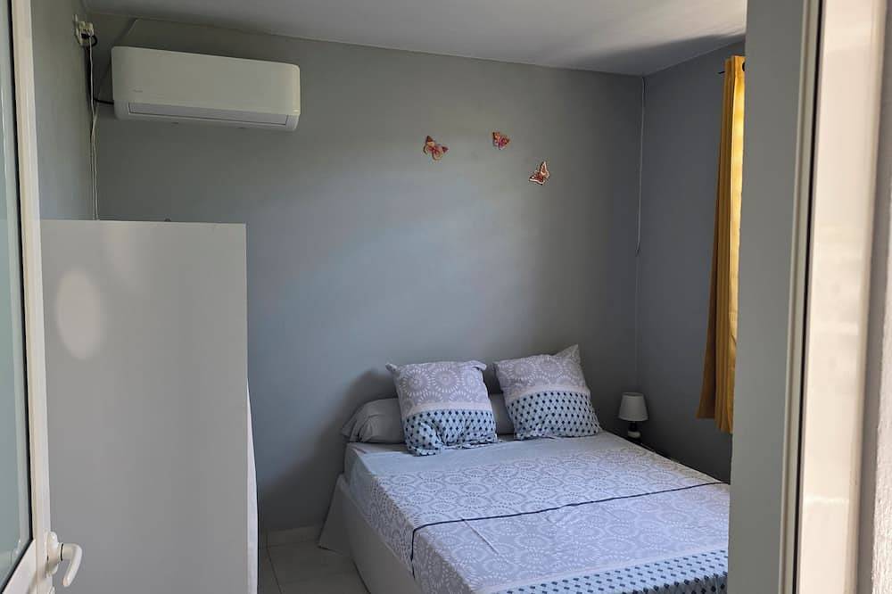 Appartement entier, Charmant T1 bis avec spa privé in Remire-Montjoly, Guyane française
