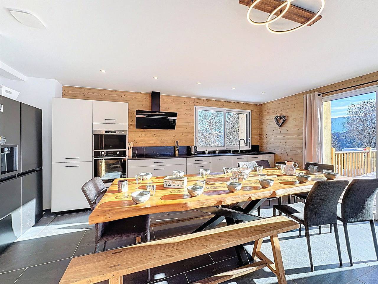 Chalet d'exception au Corbier pour 14 pers., Wifi, Parking in Le Corbier, Villarembert