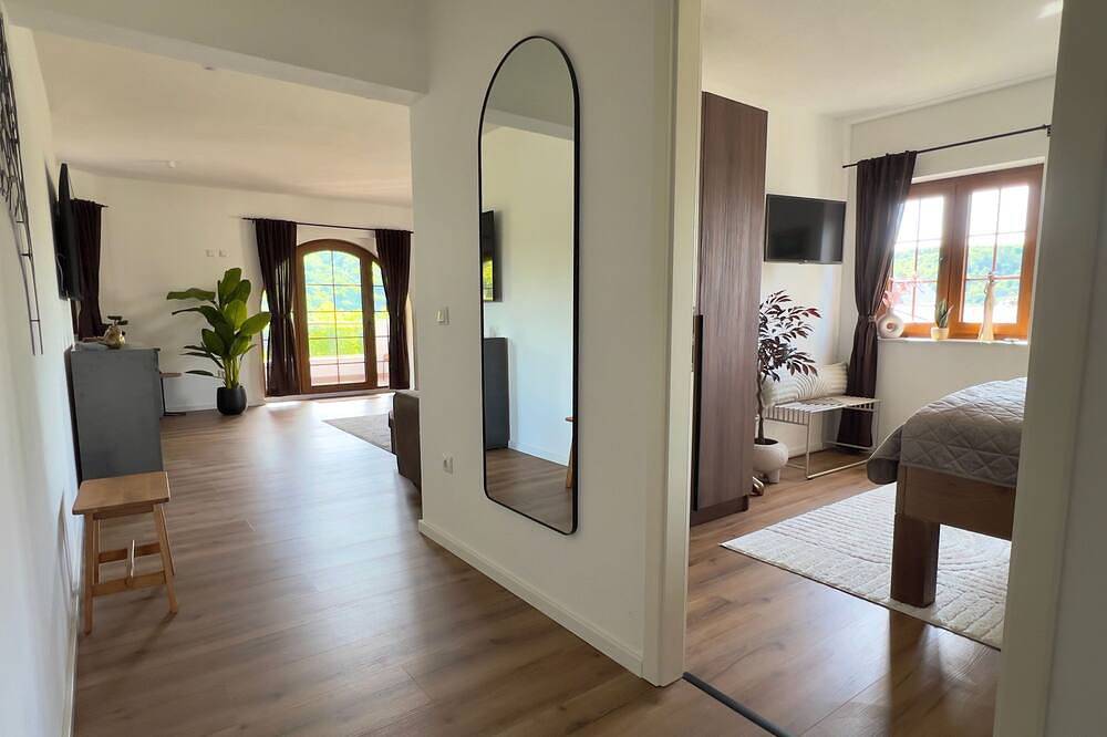 Apartamento entero, Vacation Rentals in Hattwich - \"Uferglück\" Vacation Rental in Hemfurth-Edersee, Edertal