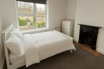 Apartment for 6 People in Claddagh, Galway, Photo 1