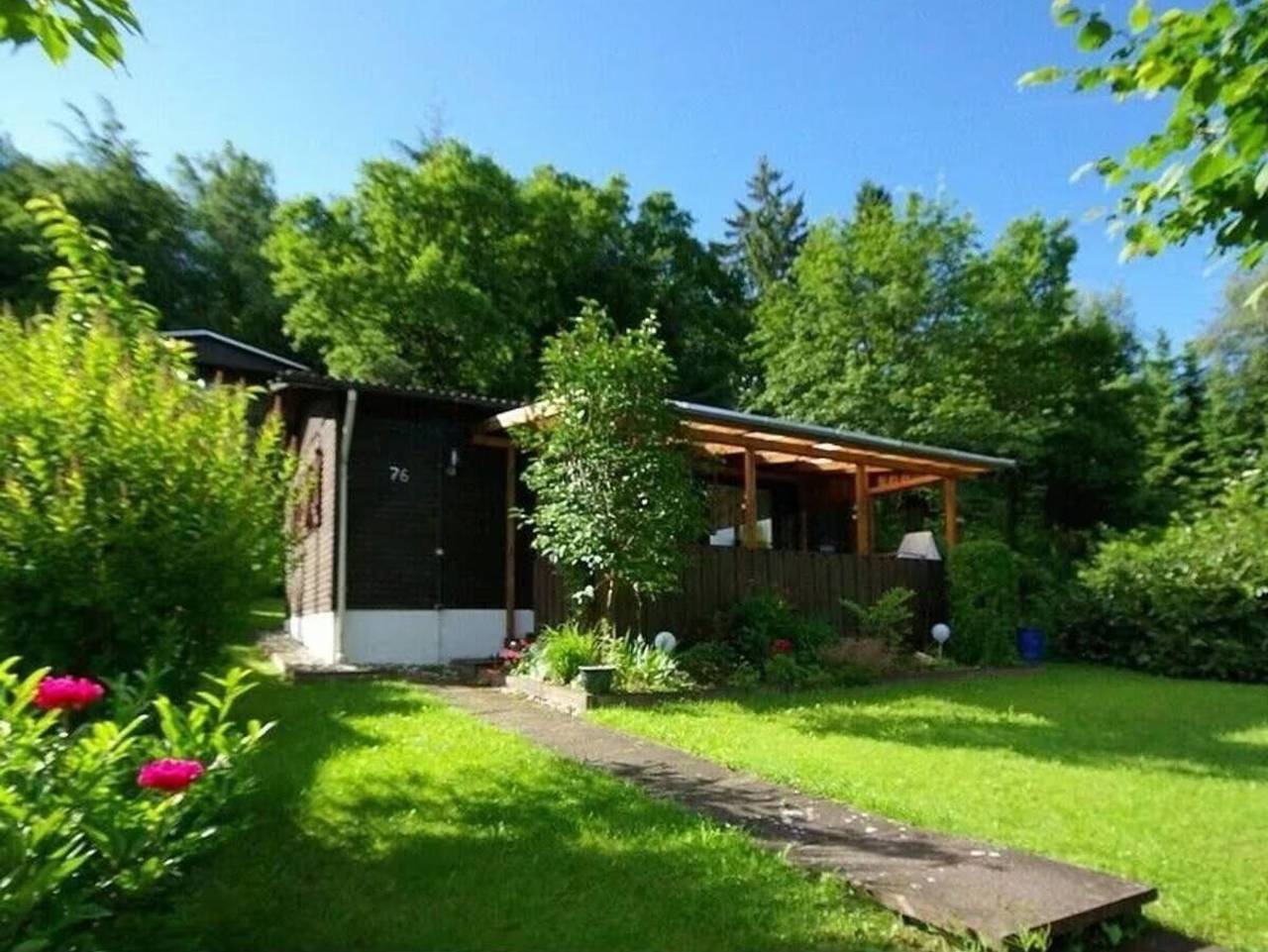 Ferienhaus Waldhäuschen - Ferienhaus, Dusche, Wc, 1 Schlafraum in Pfalzfeld, Hunsrück