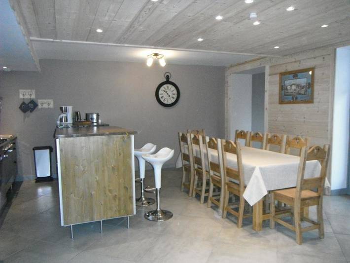 Gîte pour 15 personnes, avec terrasse à Notre-Dame-du-Pré - 4
