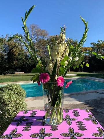 Chambre d’hôte pour 5 personnes, avec vue ainsi que jardin et piscine, adapté aux familles à Narbonne