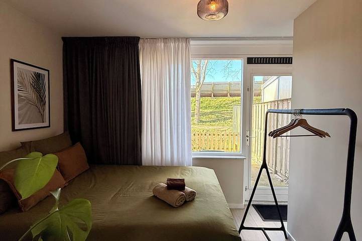 Vakantieappartement voor 2 personen, met tuin in Amsterdam-Noord