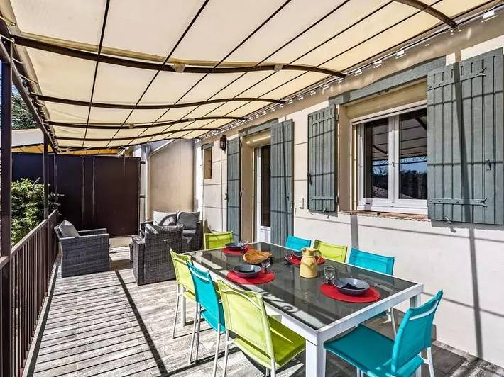 Location de vacances pour 4 personnes, avec piscine et jardin dans Colorado provençal - 2
