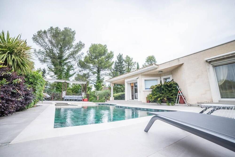 Apartamento entero, Luxury Home -Villa-Pool-Jacuzzi-Family- pool table in Montferrier-sur-Lez, Region de Montpellier