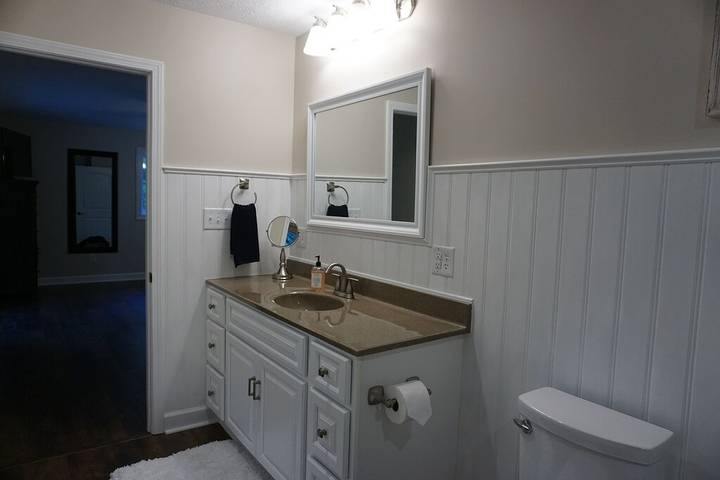 Vacation rental for 16 people, with yard and balcony in Kentucky