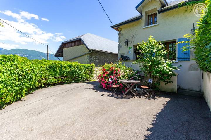 Gîte pour 4 personnes, avec jardin et balcon