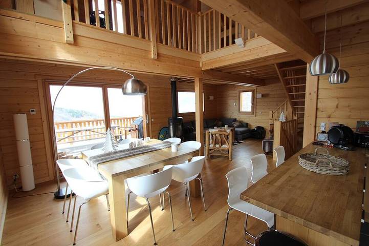 Chalet pour 12 personnes, avec balcon et jacuzzi