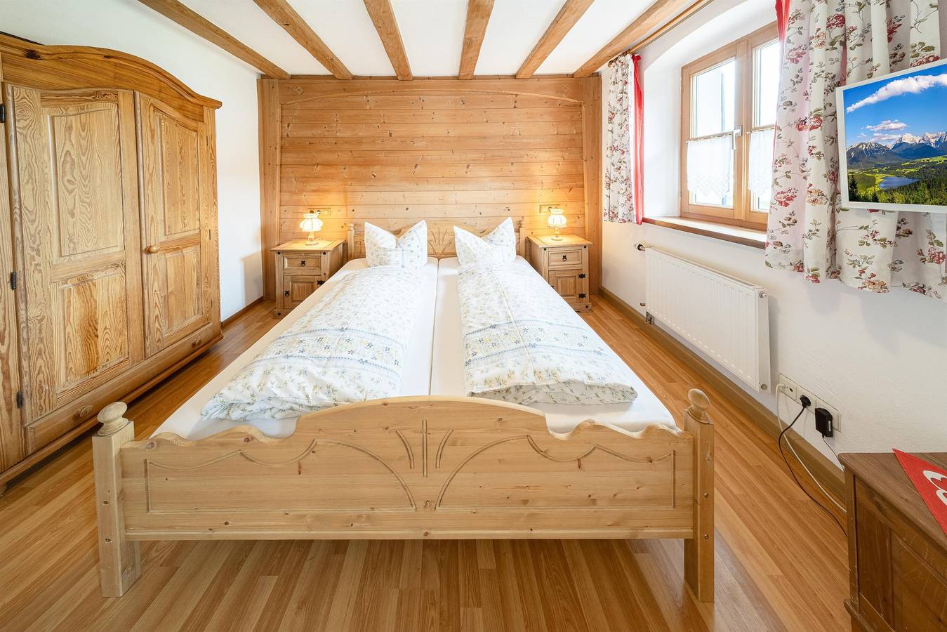 Ganze Ferienwohnung, "Karwendel" Fewo, Wohn-Schlafraum, Du, Wc in Wallgau, Walchensee