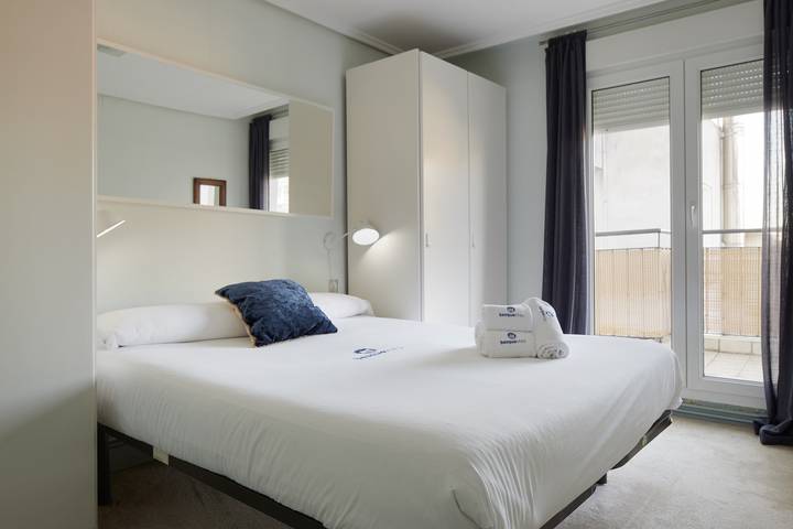 Gîte pour 3 personnes, avec Balcon et Terrasse à Playa de la Concha - 2