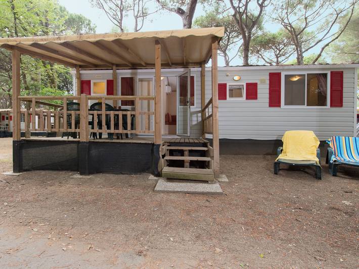Camping für 5 Personen, mit Terrasse und Kinderpool sowie Pool und Sauna in Lido di Spina