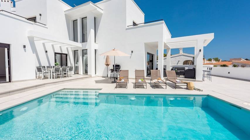 Chalet para 6 personas, con Balcón/Terraza y Piscina en Nerja