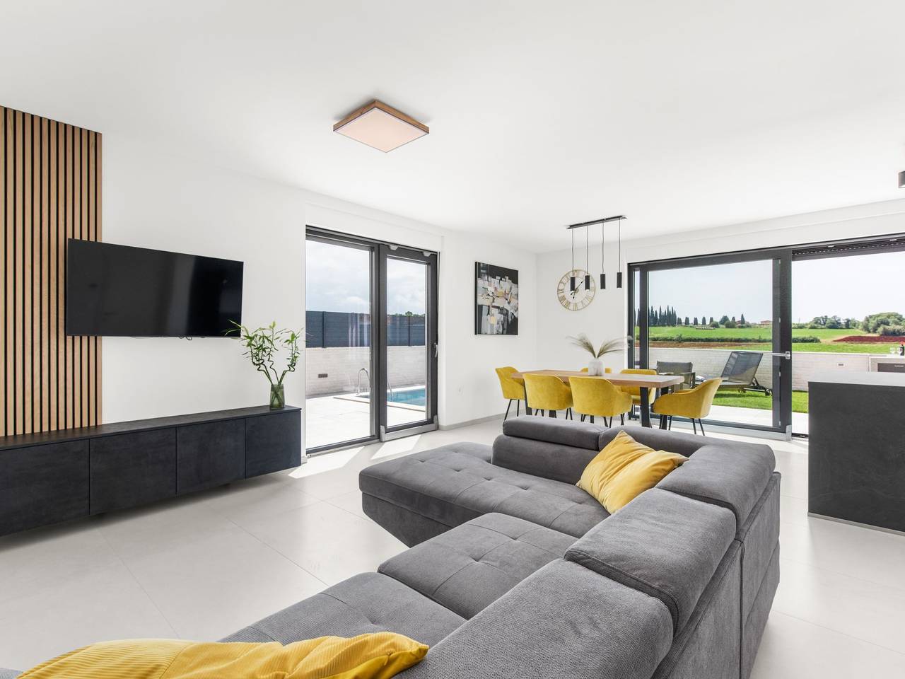 Villa Valero in Novigrad, Mareda