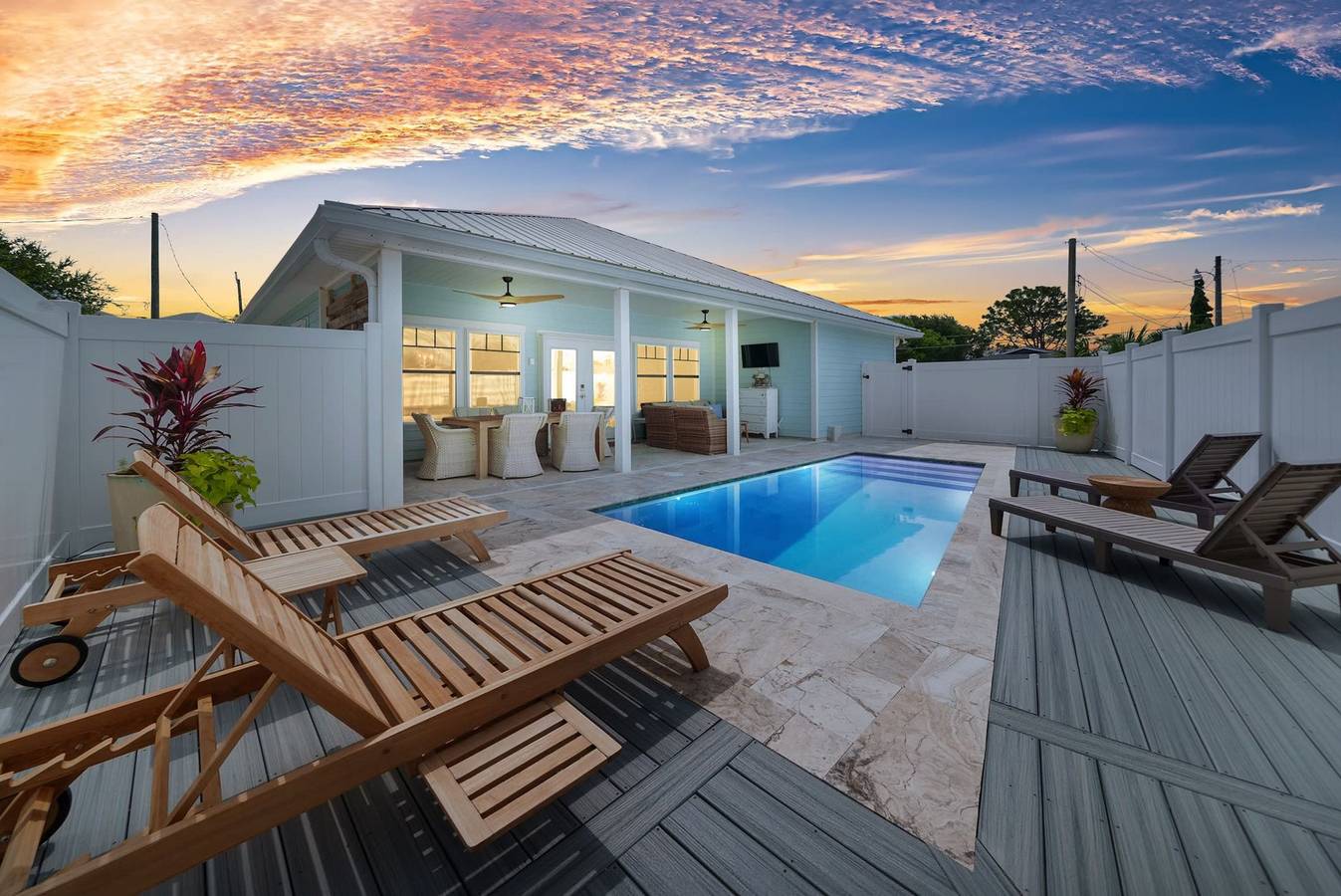 Laid Back In Laguna - Pet Friendly  Private Pool in Emerald Coast