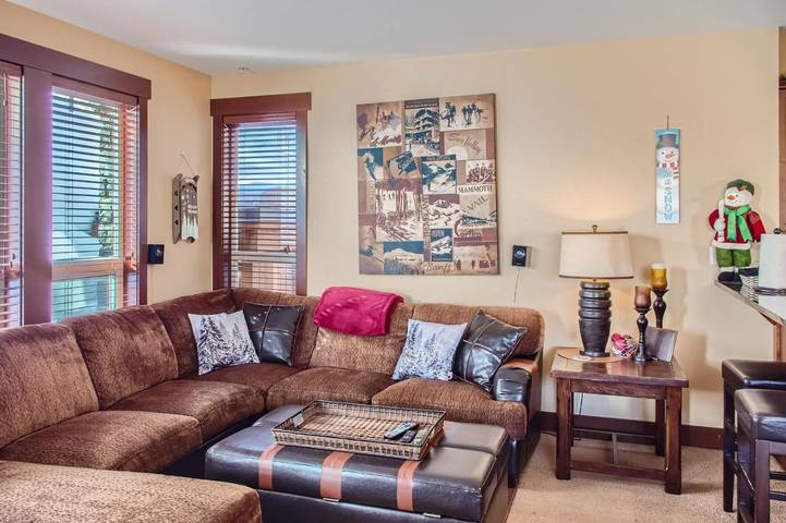 Ferienwohnung für 7 Personen, mit Balkon und Whirlpool sowie Pool - 1