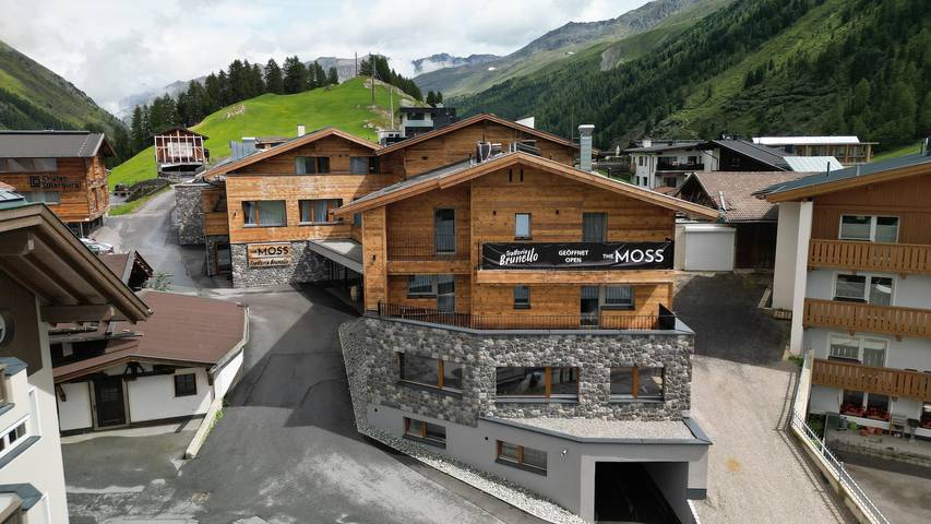 Hotel für 4 Personen, mit Terrasse und Sauna sowie Pool, mit Haustier in Obergurgl