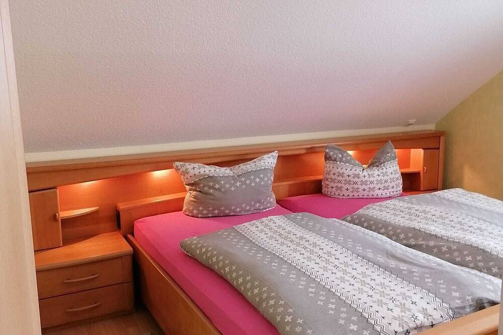 Ganze Wohnung, Ferienwohnung in Waldnähe am Thüringer Rennsteig in Frauenwald, Rennsteig