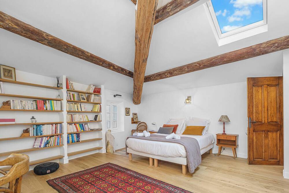 Maison La louvegine | Maison au coeur de Vaugines in Vaugines, Parc naturel régional du Luberon