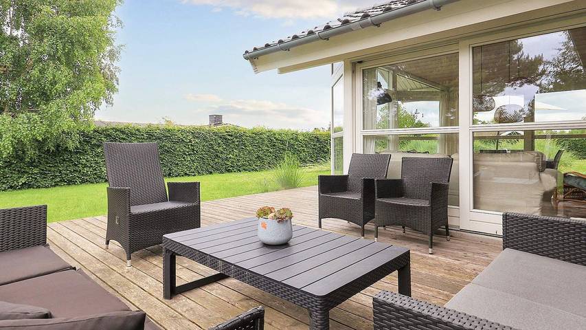 Ferienhaus für 7 Personen, mit Sauna und Whirlpool sowie Terrasse in Marielyst - 3