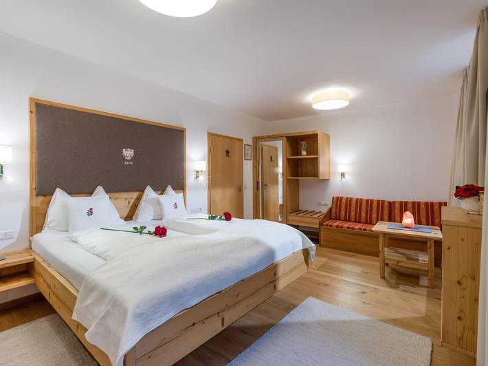 Hotel für 2 Personen, mit Pool und Sauna sowie Garten, mit Haustier in Oberndorf in Tirol - 4
