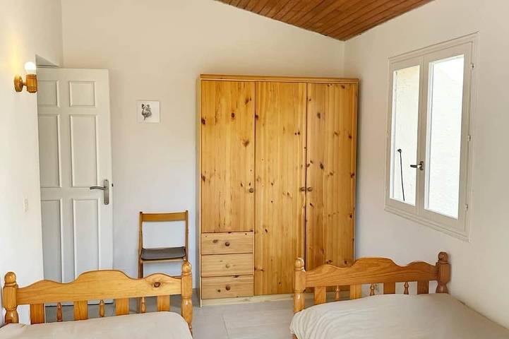 Villa mit großem privatem Pool, wunderbarer Aussicht, 15 Autominuten zum Strand in Montesquieu-des-Albères, Céret und Umgebung