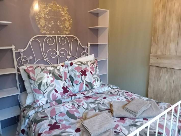 Location de vacances pour 2 personnes, avec vue ainsi que terrasse et jardin, animaux acceptés dans Forêt d'Huelgoat - 4