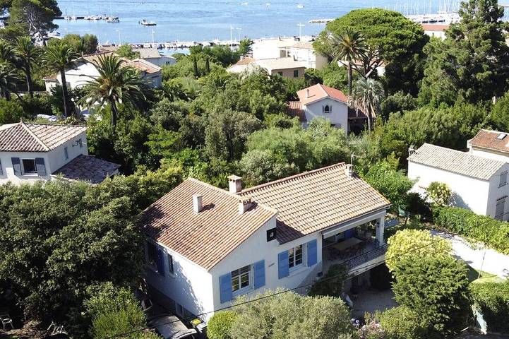Casa de vacaciones para 9 personas, con jardín y balcón - 1