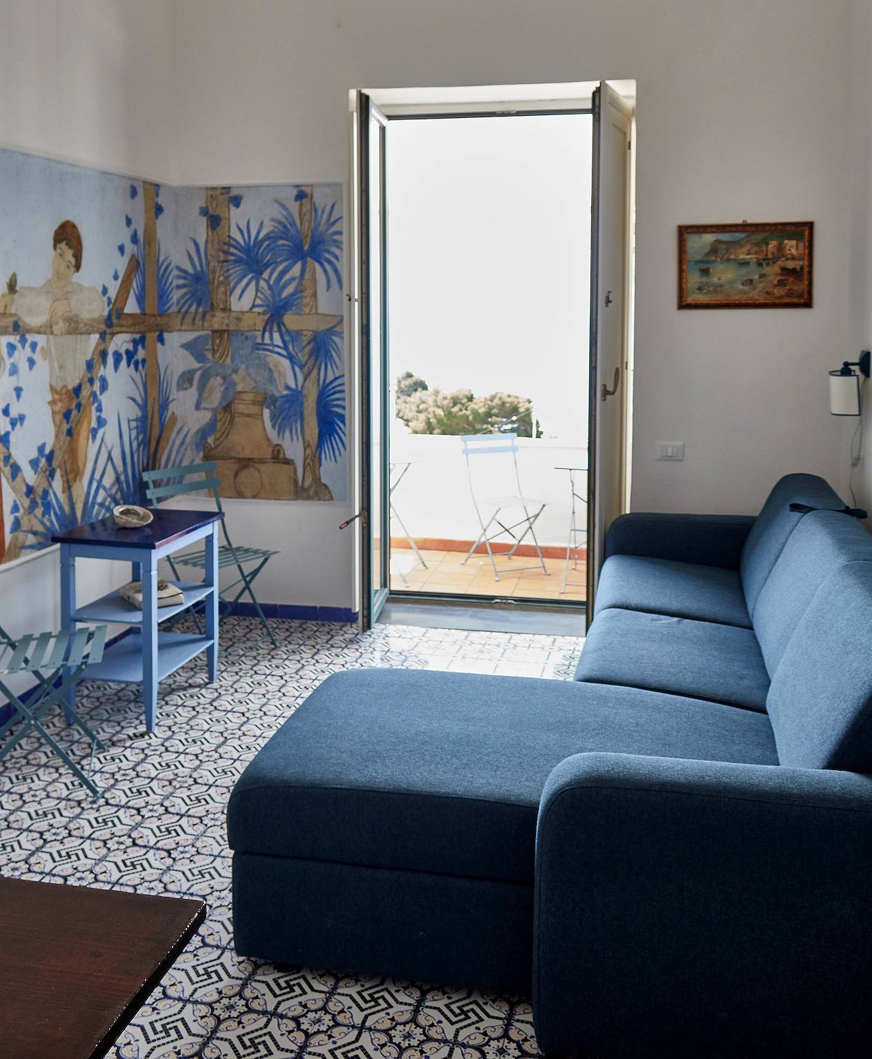 Apartamento entero, L'affresco caprese a 10 minuti dalla piazzetta in Isla de Capri, Provincia de Nápoles