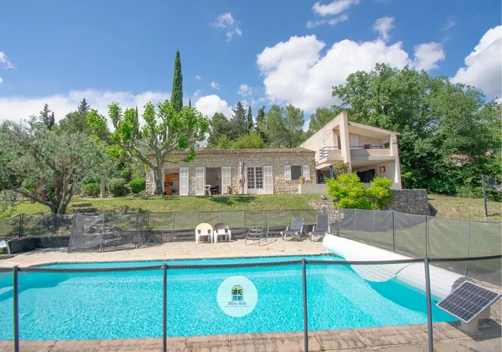Chalet para 8 personas, con vistas además de piscina y jardín, Se admiten mascotas - 1
