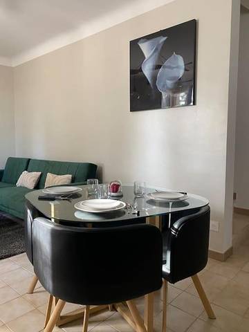 Gîte pour 4 personnes, avec terrasse, animaux acceptés à Fourques