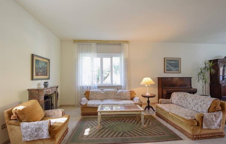 Maison de vacances pour 8 personnes avec terrasse in Porto Potenza Picena, Potenza Picena